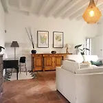 Le Relais De Fleyres - Authentique Avec Jardin, Parking Et Wifi بيت للعطل
