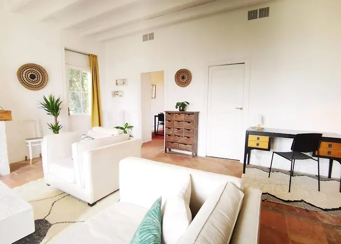 펜션 Le Relais De Fleyres - Authentique Avec Jardin, Parking Et Wifi *